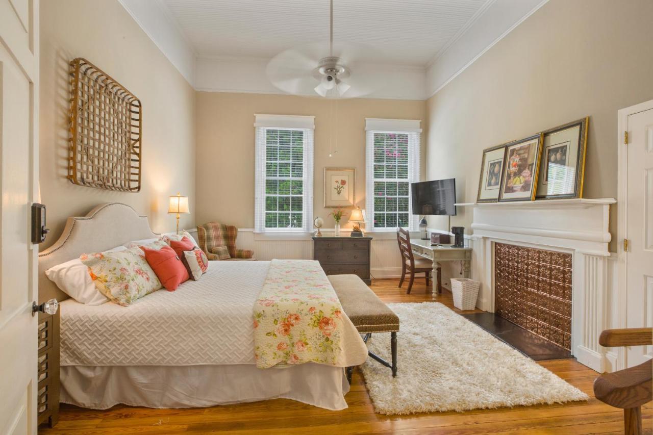 Liberty Hall Bed And Breakfast Pendleton Экстерьер фото
